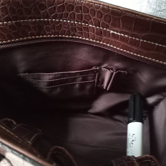 Tommy Hilfiger Handbag - Picture 7 of 7